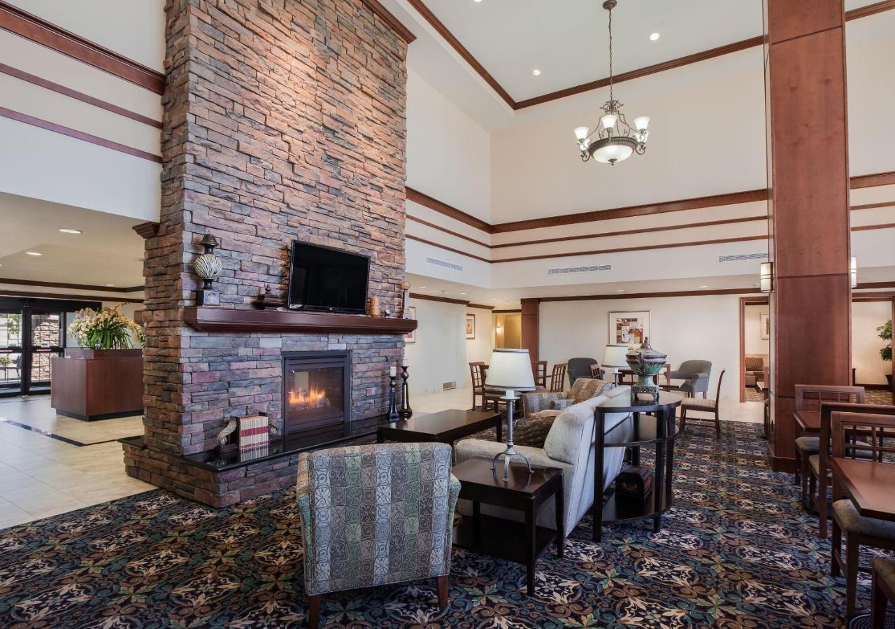 Staybridge Suites El Paso Airport Exterior foto