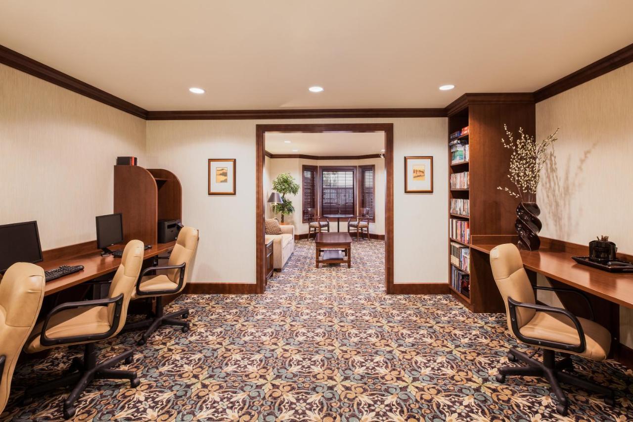 Staybridge Suites El Paso Airport Exterior foto