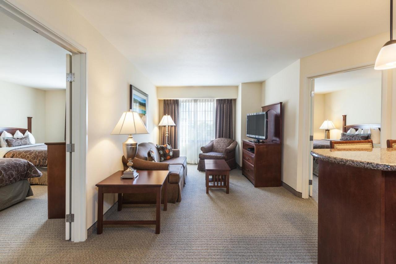 Staybridge Suites El Paso Airport Exterior foto